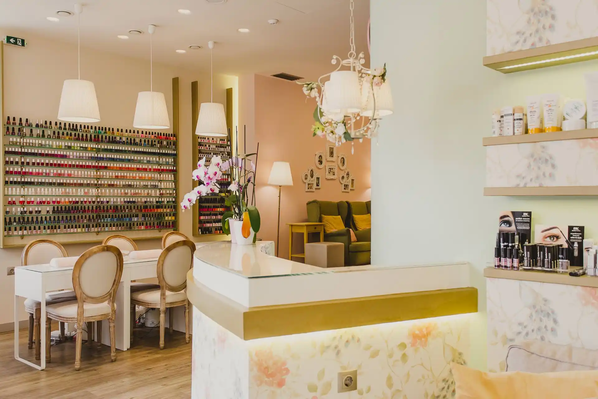 Beauty Salon, Ξυλόκαστρο