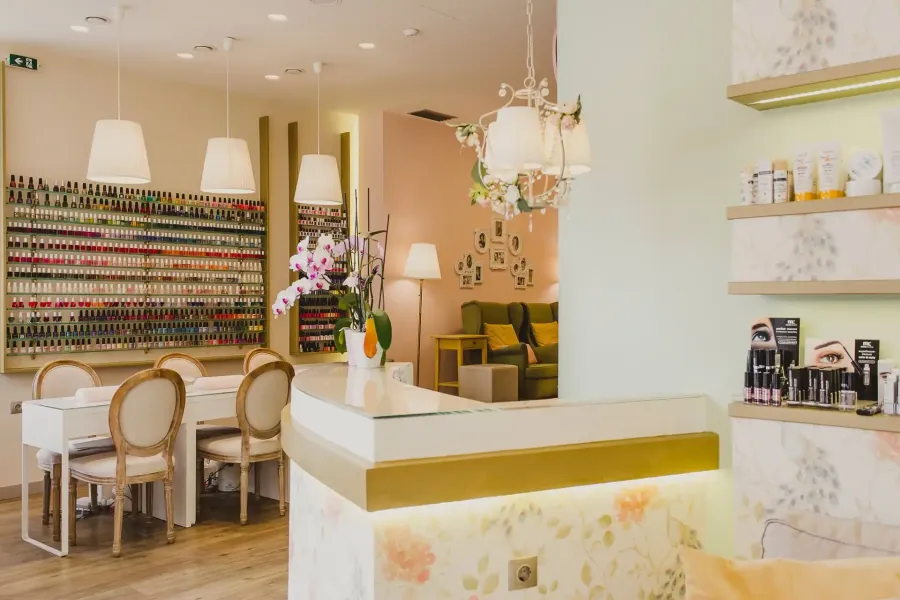 Beauty Salon, Ξυλόκαστρο