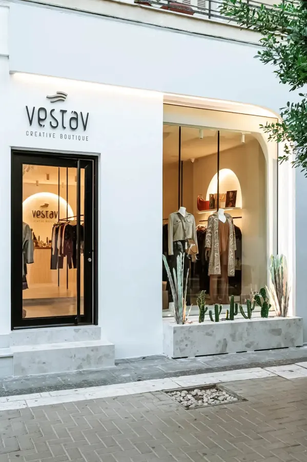 Vestav, Κιάτο